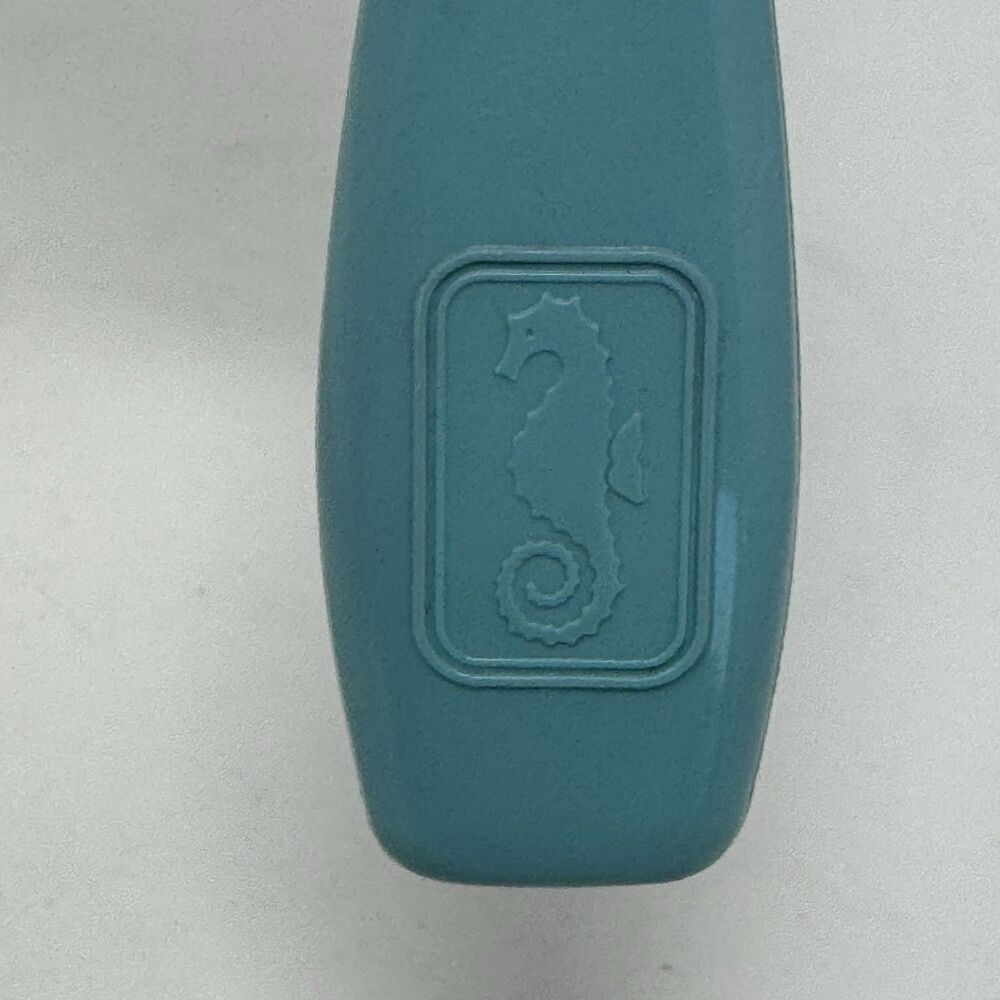 Vintage Blue Detangling Comb Avon Vintage Seahorse 8" Handle 1970s Long/Wet Hair - Picture 5 of 6